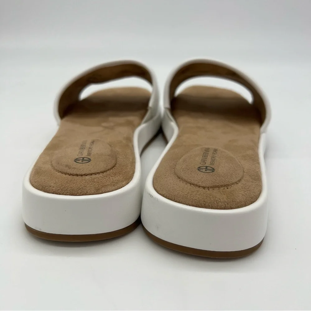 Giani Bernini White and Brown Slide Sandals